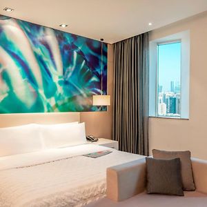Chambre Lit Queen-Size d'Angle